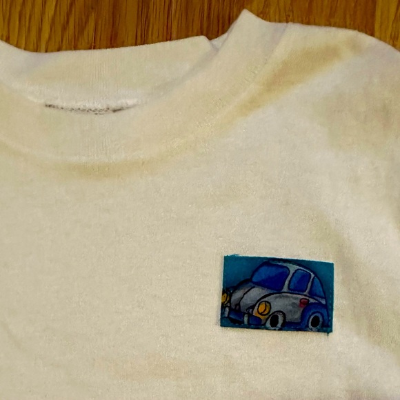 Little Ones White Tee w/ Embroidered Car Graphic - Size 2T - New w/ Tags - Picture 2 of 5